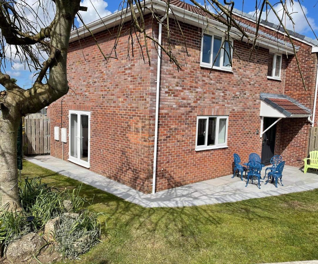 Sunny Corner, Padstow. Spacious 3 Bedrooms, 2.5 Bathrooms, Parking, Garden. Extérieur photo