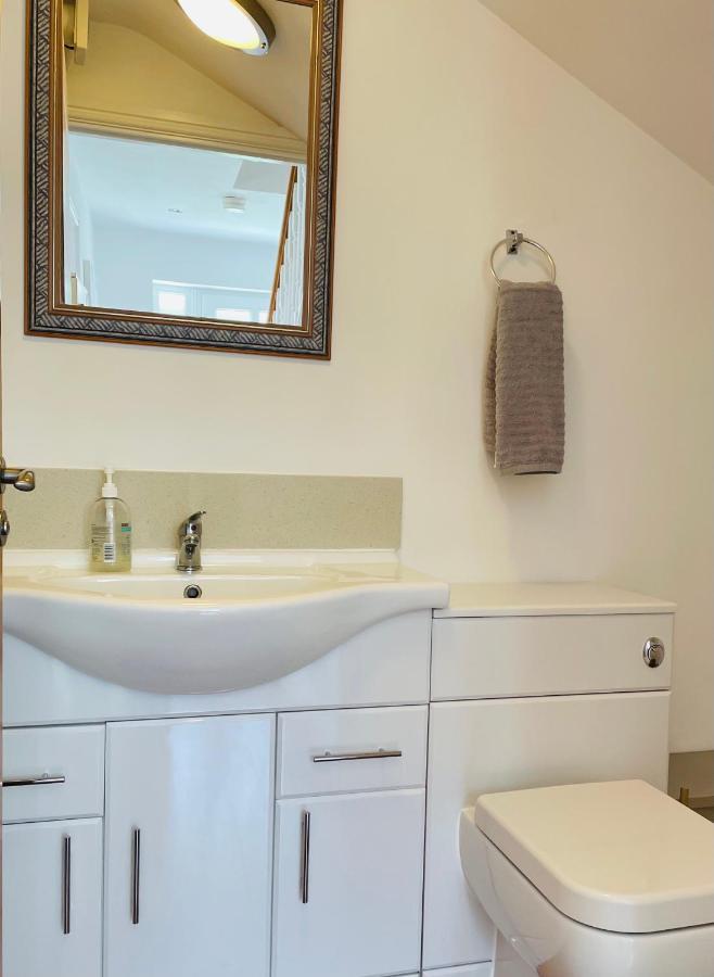 Sunny Corner, Padstow. Spacious 3 Bedrooms, 2.5 Bathrooms, Parking, Garden. Extérieur photo